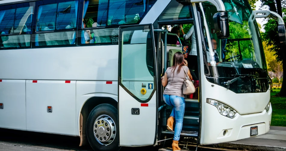 Kuwait Public Transport Guide: How to Get Around Easily