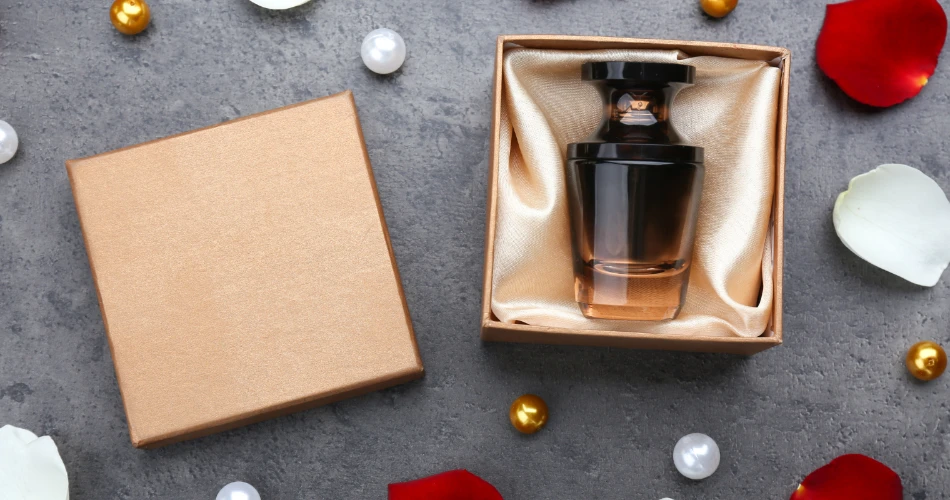 Traditional Perfumes in Kuwait: A Guide to Oud and Bukhoor